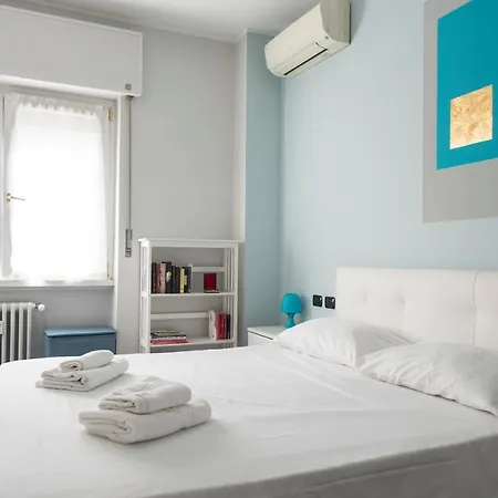 Youhosty - Binda M 14 Apartment